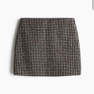 BRAND NEW H&M Black and White Houndstooth Mini Skirt